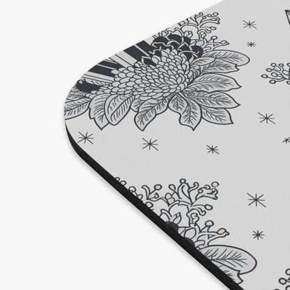 Black and White Crystal Toile Mouse Pad