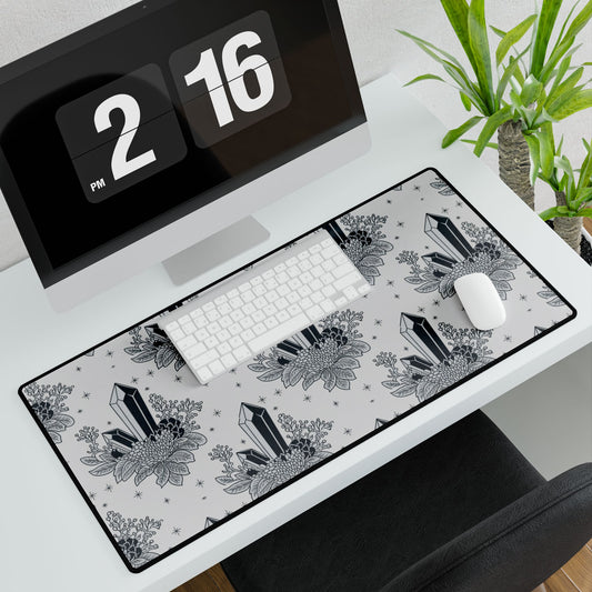 Black and White Crystal Toile Desk Mat