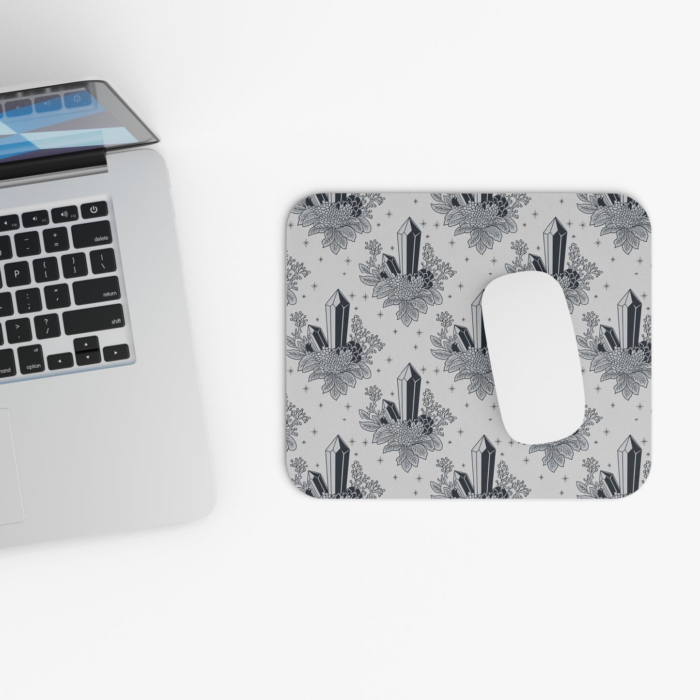 Black and White Crystal Toile Mouse Pad